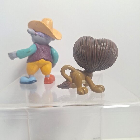 JoJos Circus Goliath Lion Sheriff Cowboy PVC Clown Figures Vintage - Picture 9 of 12